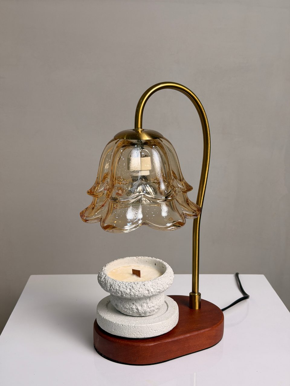 Tulip Lamp